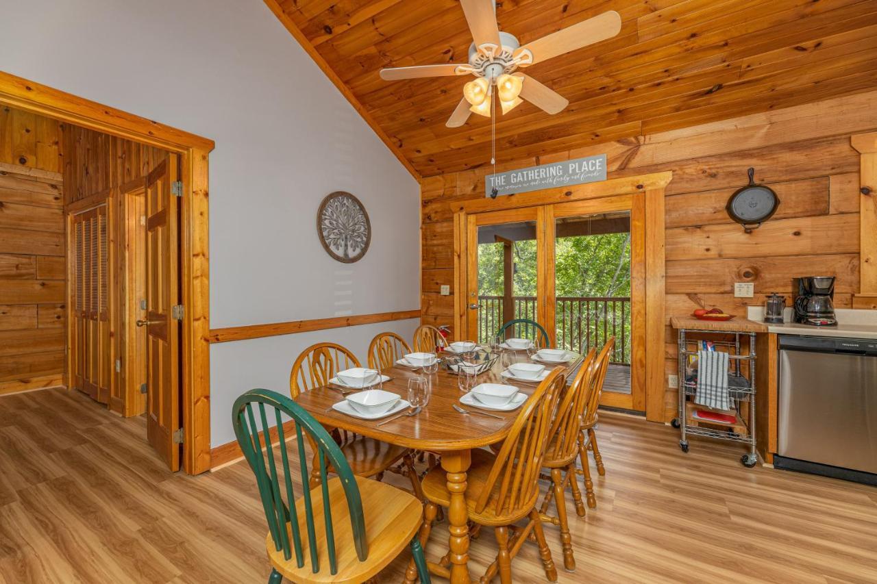 Firefly Hollow Cabin - Smoky Mountains - Soaky Mountain Water Park - Sevierville Convention Center Pigeon Forge Zewnętrze zdjęcie